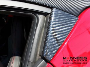 Alfa Romeo 4C Door Trim Kit - Carbon Fiber